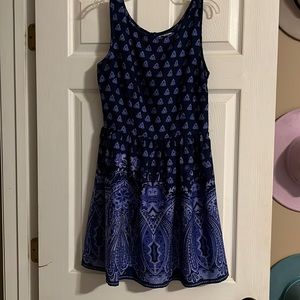 PINKY BLUE PAISLEY PRINT DRESS